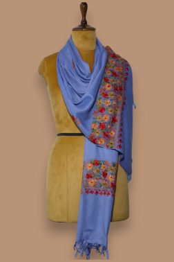 Ari Palla – Cornflower Blue with Spring Blooms