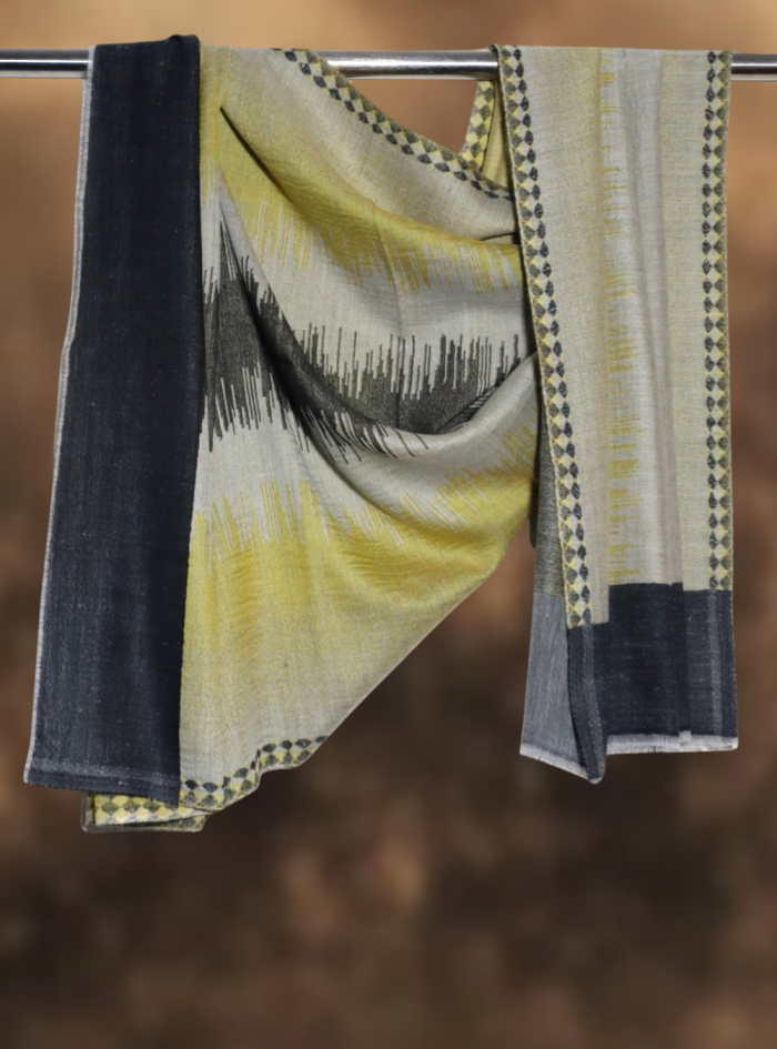 Ikkat Pashmina Stole (Yellow & Grey Zigzag) (4)